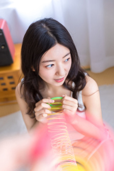 漂亮阿的性教育hd中文版